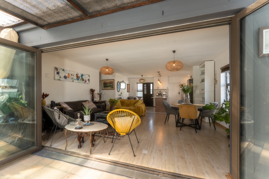To Let 2 Bedroom Property for Rent in Fish Hoek Western Cape